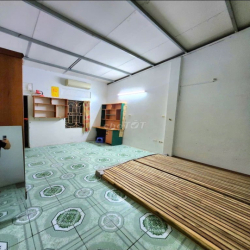 Cho thuê nhà riêng ngõ 66 Tân Mai - 36m2 - 2 ngủ