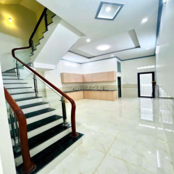 CHO THUÊ NHÀ TRỆT 2 LẦU TRỤC CHÍNH VĂN HÓA TÂY ĐÔ