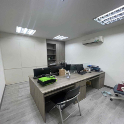 biệt thự KDC sadeco 250m2 . 4 lầu . có thang máy . Giá thuê: 65tr/th
