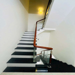 CHO THUÊ NHÀ TRỆT 2 LẦU TRỤC CHÍNH VĂN HÓA TÂY ĐÔ