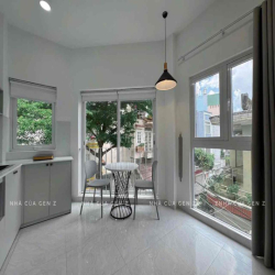 CĂN HỘ MINI BAN CÔNG_TIỆN NGHI FULL NỘI THẤT NGAY ETOWN CỘNG HÒA