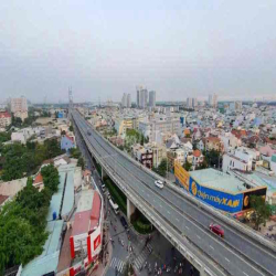 ĐẤT quận 7. Bao GPXD. Giáp sông. kho sẵn, thuận tiện làm cảng.