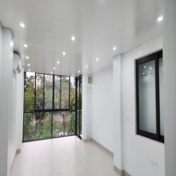 Cho thuê văn phòng, lớp hoc. cả nhà hoặc theo phòng