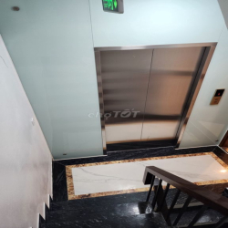 Cho thuê văn phòng, lớp hoc. cả nhà hoặc theo phòng