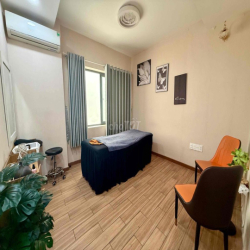 Cho thuê nhà làm Homestay 8PN 8WC khu Sân bay