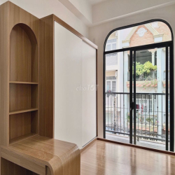 TRỐNG PHÒNG BAN CÔNG STUDIO MỚI XÂY ĐẸP NGAY TÂN CHÁNH HIỆP TÔ KÝ