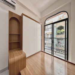 TRỐNG PHÒNG BAN CÔNG STUDIO MỚI XÂY ĐẸP NGAY TÂN CHÁNH HIỆP TÔ KÝ