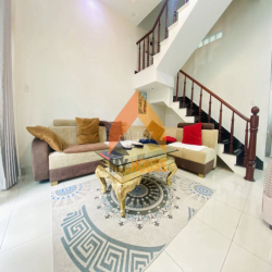 VILLA BÉ XINH SẠCH THƠM MÁT XÁCH VALI VÀO Ở LIỀN