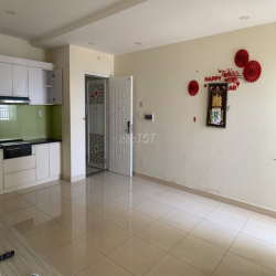 Cho thuê căn 3pn 2wc giá 8tr có nội thất vào ở ngay c/cư Dream Home Q8