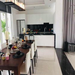 Cho thuê biệt thự 180m2 gần Gia Hoà, GlobalCity, Đỗ Xuân Hợp
