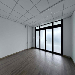 Nguyên căn 5x21m (Hầm 4 tầng) k thang máy, sàn trống giá chỉ 30tr