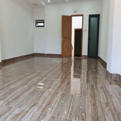Cần cho thuê nhà Mặt Tiền Đường Số 3 Cư Xá Đô Thành P.4 Q.3
