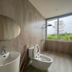 NHÀ NAM VIỆT Á CHO THUÊ MỚI 100%