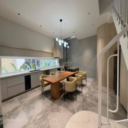 NHÀ NAM VIỆT Á CHO THUÊ MỚI 100%