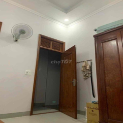 CHO THUÊ NHÀ - HẺM TRẦN HUY LIỆU THÔNG Y ƠN