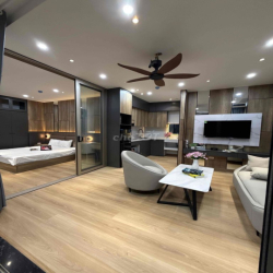 Căn Hộ 1 Phòng Ngủ Ban Công Full Nội Thất Cao Cấp Trần Quang Diệu ,Q3