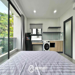 Căn Hộ Ban Công Máy Giặt Riêng Phan Văn Trị gần Chợ Bà Chiểu, Văn Lang