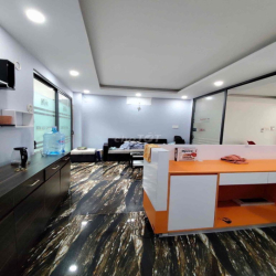 Nhà MT khu Tên Lửa 6x20 hầm 3 Lâu,6 phòng có máy lạnh