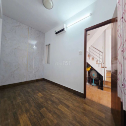 🔥HẺM XE TẢI 1/ LŨY BÁN BÍCH - 5,5X10M 4 TẤM 4PN- GẦN HÒA BÌNH,TÔ HIỆU