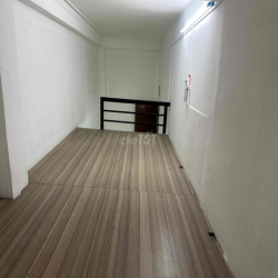 cho thuê phòng có gác máy lạnh .không chung chủ .giờ giấc tự do