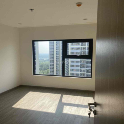 Cho thuê dài hạn nhà mới có sẵn máy lạnh