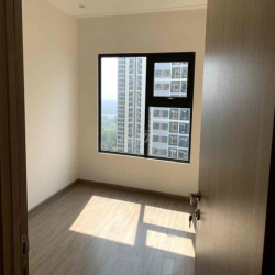 Cho thuê dài hạn nhà mới có sẵn máy lạnh