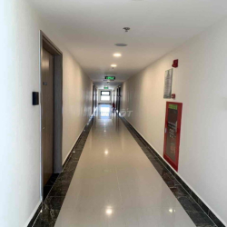 Cho thuê dài hạn nhà mới có sẵn máy lạnh