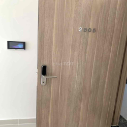 Cho thuê dài hạn nhà mới có sẵn máy lạnh