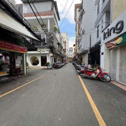 cho thuê nguyên căn 49BKy tuc xa Đ.Tan phước Q10.7.5: triệu tháng 