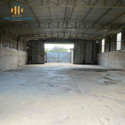 𝐊𝐇𝐎: DTKV: 700m2; diện tích kho: 300m2➖17tr/th, PCCC, điện Ti