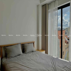 STUDIO BAN CÔNG GẦN AEON/CÔNG VIÊN NHÀ MỚI 30m2 FULL NỘI THẤT NEW NEW