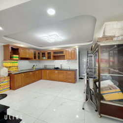 Nhà 1 trệt 1 lửng 3 lầu đường Bình Thành BHH B bình tân