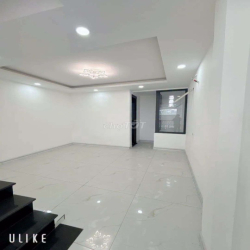 Nhà 1 trệt 1 lửng 3 lầu đường Bình Thành BHH B bình tân