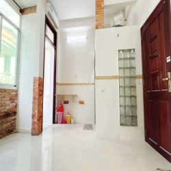 Căn hộ xịn xò full nội thất