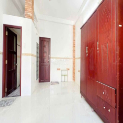 Căn hộ xịn xò full nội thất