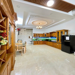 🔥KTX MỚI XÂY Q12 - NGAY CVPM QT, HUFLIT, GTVT,... 🔥