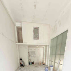 cho thuê MB kinh doanh có gác ở lại  Nguyễn kiệm