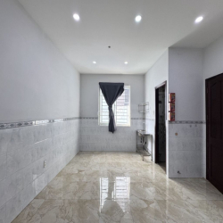 Phòng Trọ 30m2 Trung Tâm Q7 
