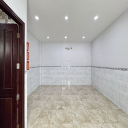 Phòng Trọ 30m2 Trung Tâm Q7 