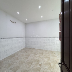 Phòng Trọ 30m2 Trung Tâm Q7 
