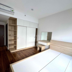 Chính chủ cho thuê căn hộ Privia 2 phòng ngủ full nội thất tầng cao