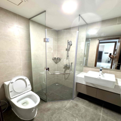 Chính chủ cho thuê căn hộ Privia 2 phòng ngủ full nội thất tầng cao