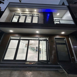 🇻🇳 CHO THUÊ NHÀ 3 TẦNG: LÝ TỰ TRỌNG - NGANG 7M