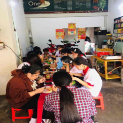 Sang quán cớm dang kinh doanh gấp