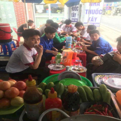 Sang quán cớm dang kinh doanh gấp