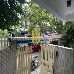 VILLA HẦM 2 LẦU 4 PHÒNG GIÁ 35 TRIỆU 