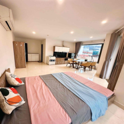 Căn hộ dịch vụ studio full đồ 37,8m2 ở 26 Nguyên Hồng Đống Đa