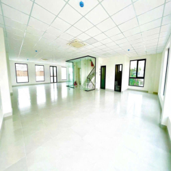 TOÀ NHÀ 1.680M2 KHU VĂN PHÒNG CAO CẤP P. TÂN ĐỊNH QUẬN 1