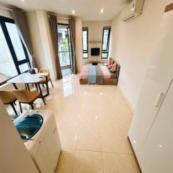 Căn hộ dịch vụ studio full đồ 37,8m2 ở 26 Nguyên Hồng Đống Đa