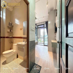 Căn hộ dịch vụ bancol studio/tách bếp Tân Phú